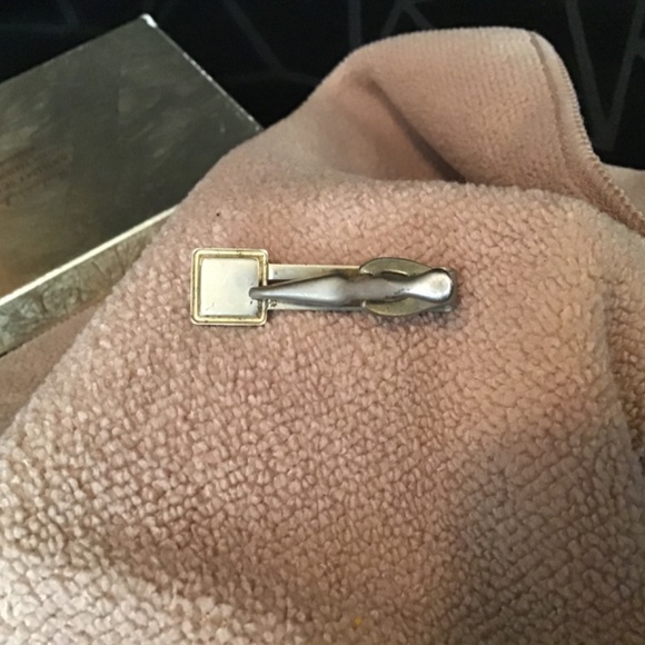 vintage Tie clip with green turquoise stone - Picture 2 of 2